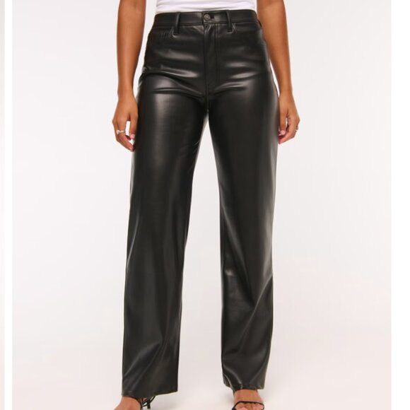 Abercrombie & Fitch  High Rise 90s Relaxed Vegan Leather Pant (Size 29) - Picture 2 of 8